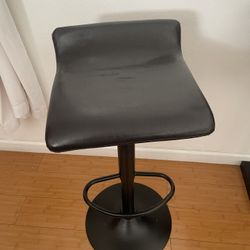 3 Bar Stools 
