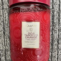 Voluspa Goji Tarocco Orange Candle