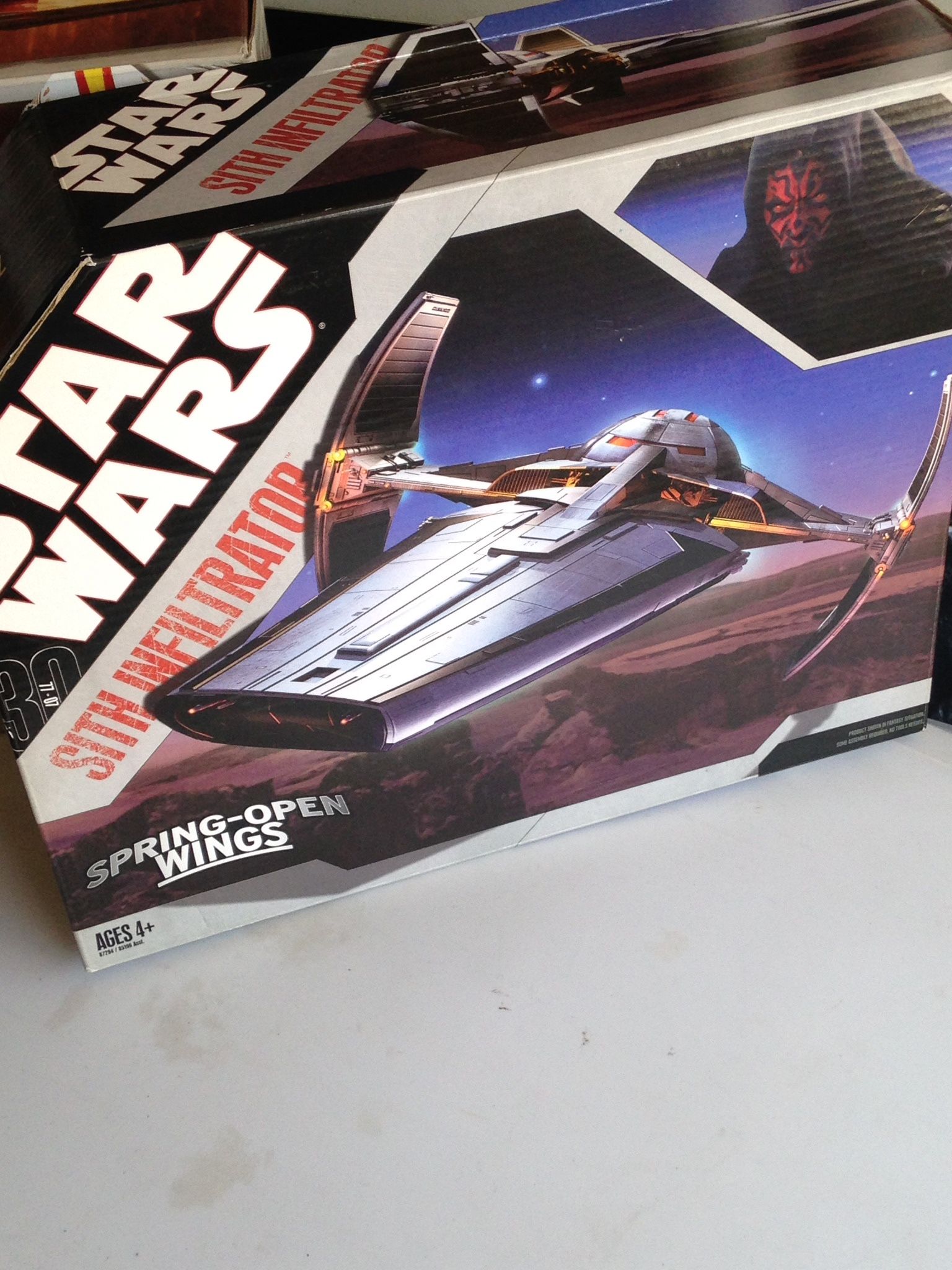 HASBRO STAR WARS 30TH ANNIVERSARY SITH INFILTRATOR - DARTH MAUL'S SCIMITAR MIB