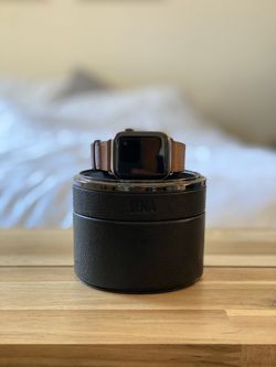 Sena Leather Apple Watch Traveling Case