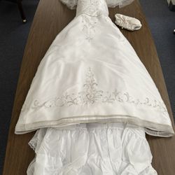 Elegant Wedding Dress