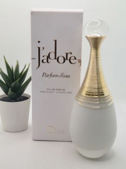Dior
 
J'adore Parfum D'eau Eau de Parfum

3.4 fl (USED 5%)⭐️