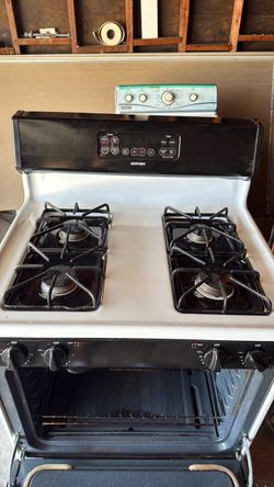 Hotpoint Gas Range/oven