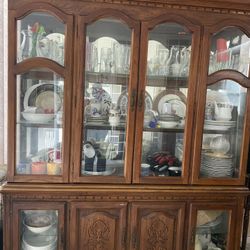 China cabinet 