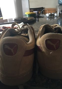 Puma suede size 10