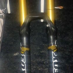 fox 38 26" fox factory 180mm tapered 