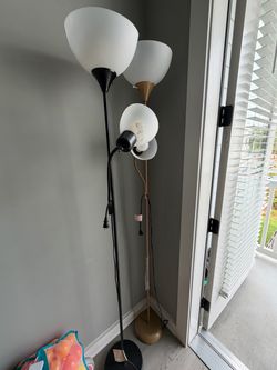 Light stand
