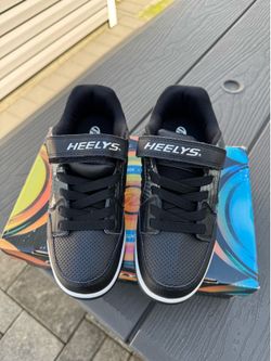 Healy sneakers