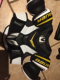BAUER JUNIOR HOCKEY CHEST PROTECTOR