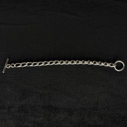 Curb bracelet 