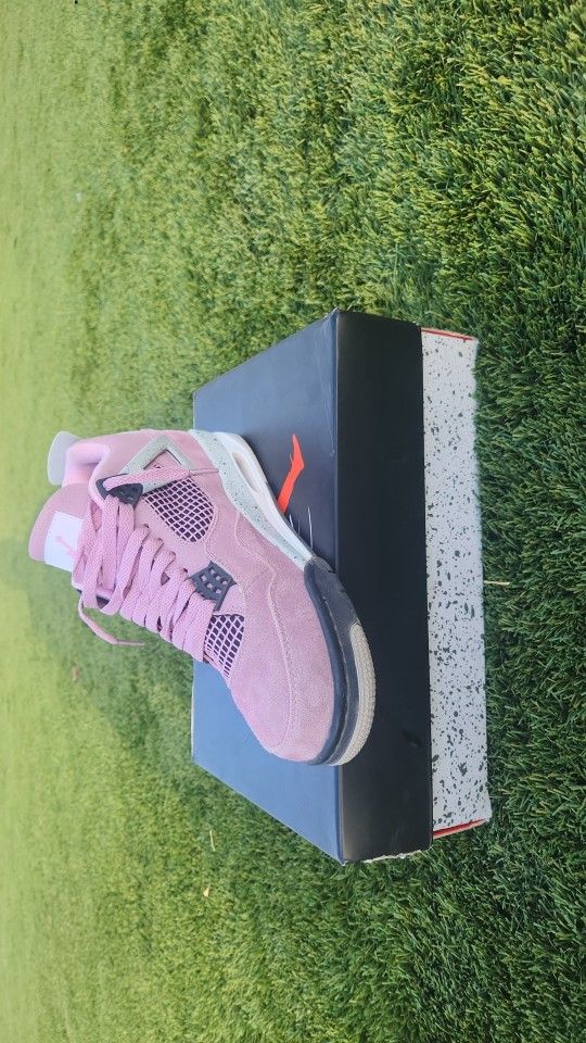Air Jordan 4 Orchids 2024