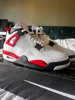 Air Jordan 4 Retro 'Red Cement size 9