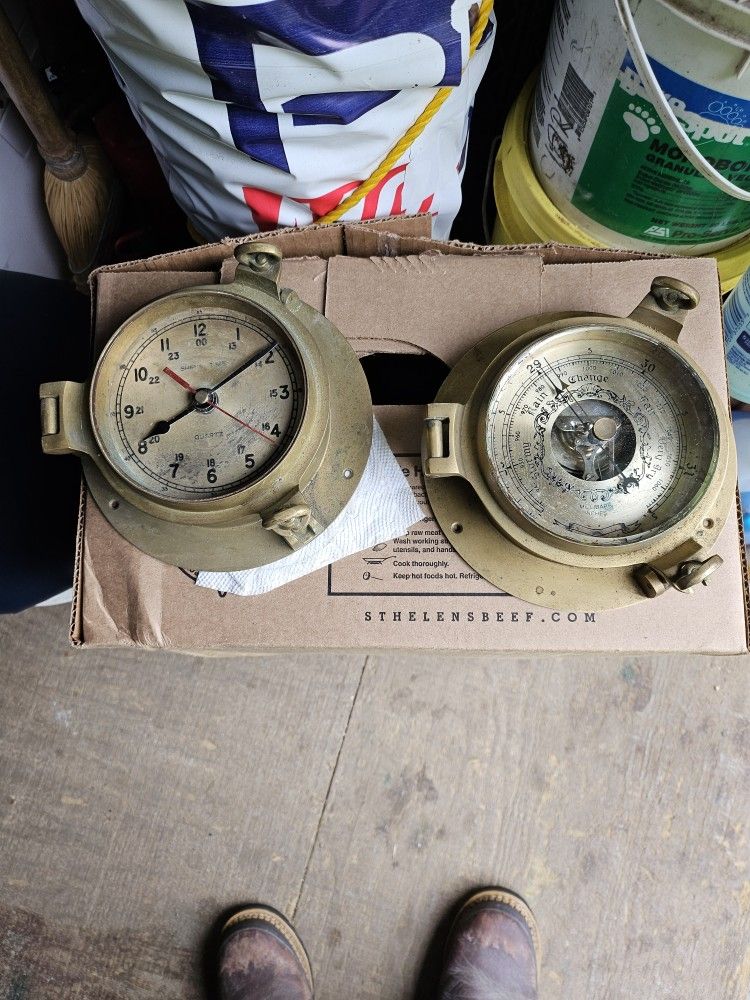Portal Clock & Barometer