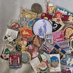 Lot Of 73 Collection Of Pins