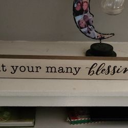 Decor Sign