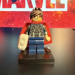 Thor Lego Minifigure 
