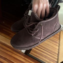 ugg boots chocolate size 10