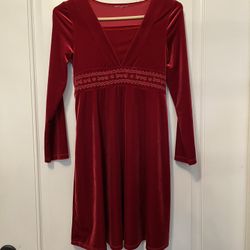 Beautiful Dress, Great For Christmas. Excellent Condition 
