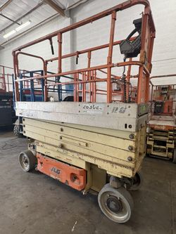 Scissor Lift