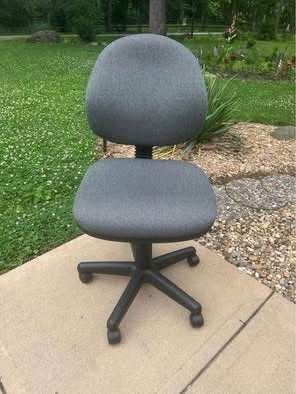 Desk, Drafting, Rolling, Padded Adjustable Chair Gray New