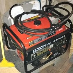 Durostar DS 4400 E Gas Powered Generator