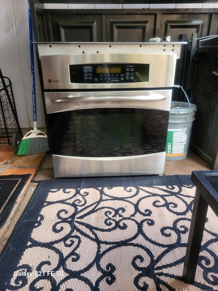 Stove Top / Oven
