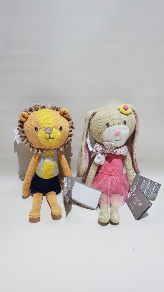 Peanut shell Bunny And The Lion Plushies