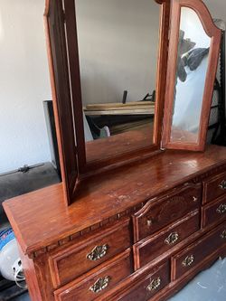 Queen Bed And Dresser