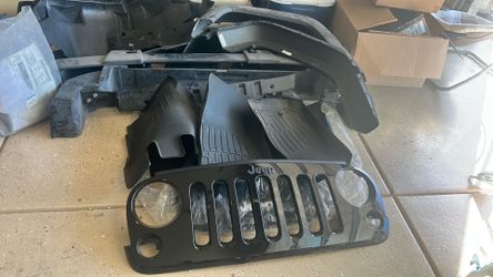 2017 Jeep wrangler Parts (Stock)