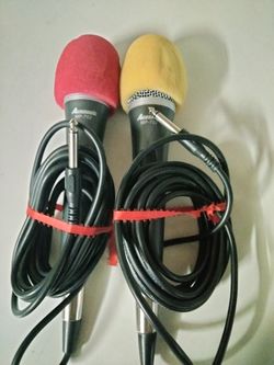 Acesonic Professional Microphone.