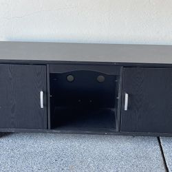 Media Cabinet - Free