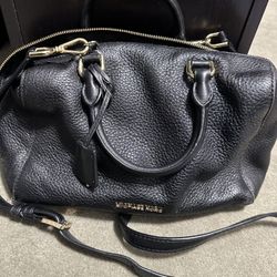 Used Authentic Mk Crossbody Duffle Bag/purse