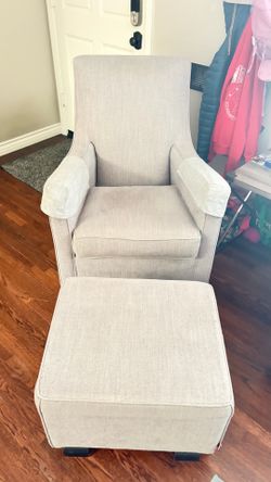 Monte Design Modern Glider and ottoman