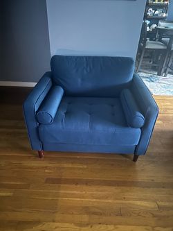 Accent chair