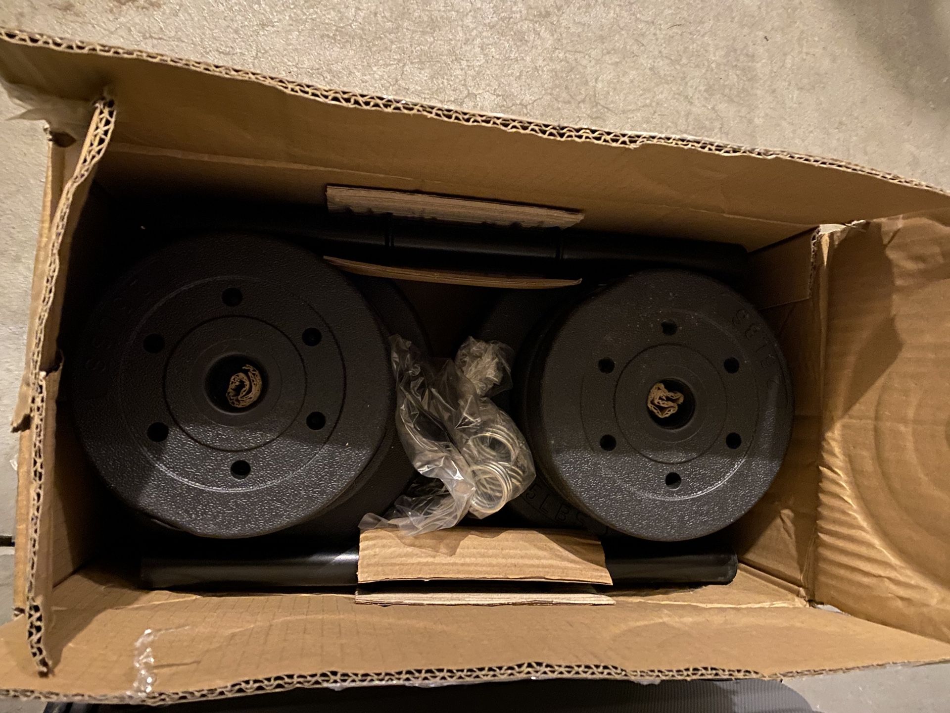 New CAP Barbell 40-Pound Vinyl Adjustable Dumbbell Set