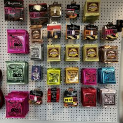 Guitar & Bass Strings & Accessories