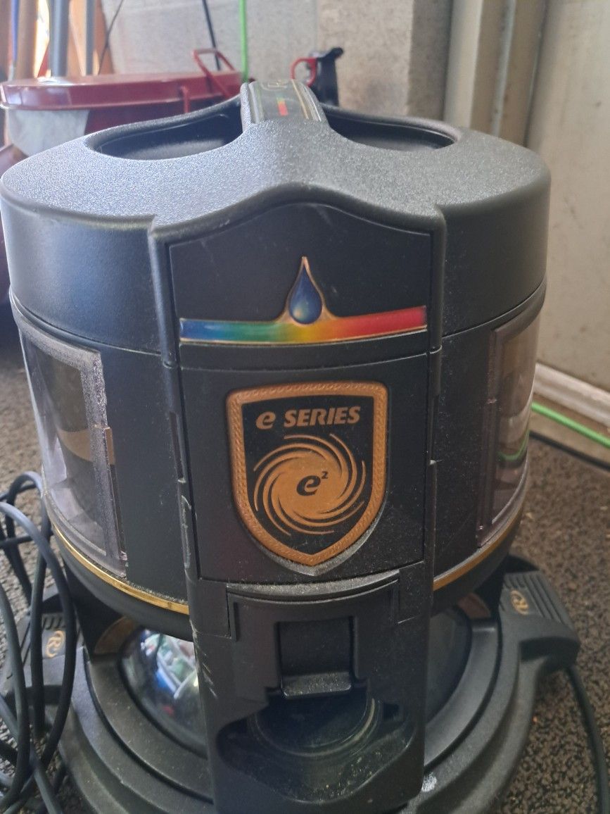 Rainbow E2 Series Vacuum Only No Attachments