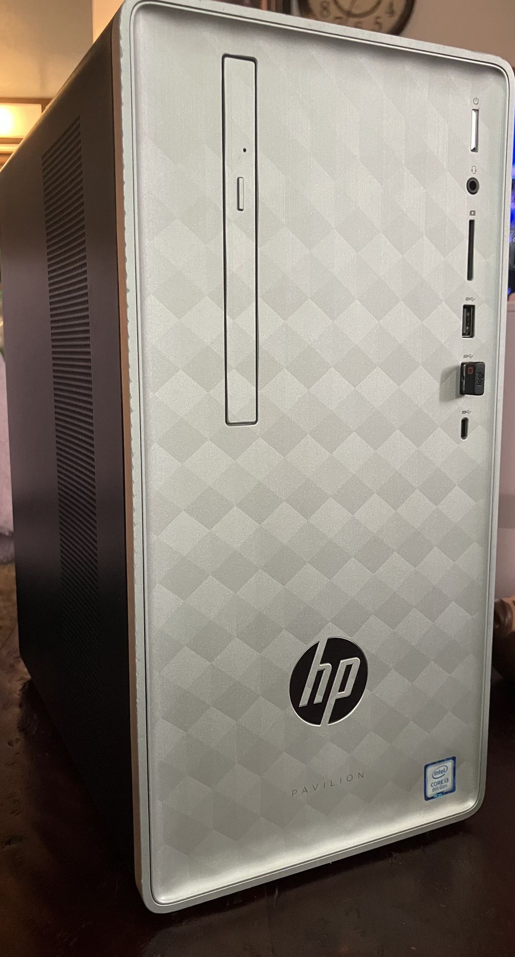 Gaming PC Built To PS4. Specs Will Play Non Raytraced PS5 Titles