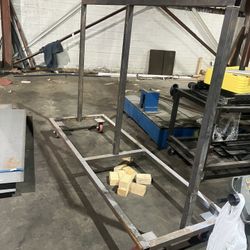 Stand Up Wheeled Welding Cart
