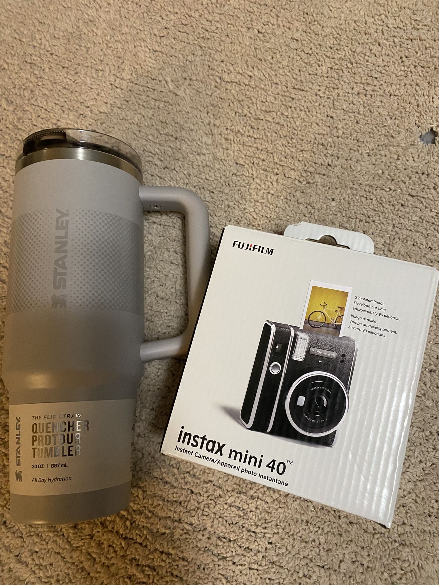 Stanley X Instax Mini 40 Combo !