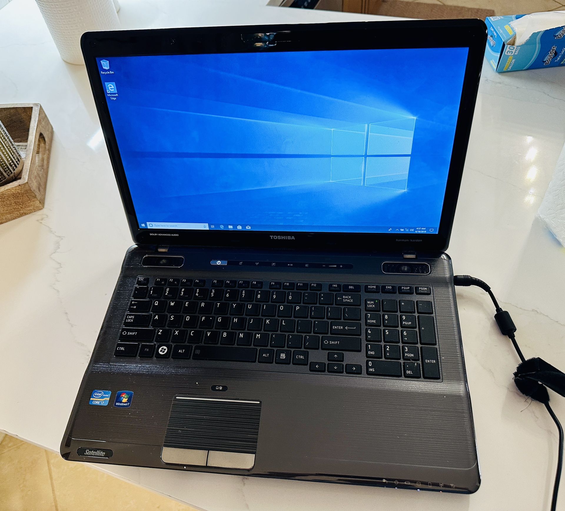 Toshiba P775-S7375 17” Laptop Core i7 Laptop