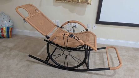 Wicker Reclining Rocking Lounge Chair