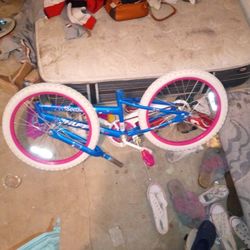 Girl Huffy Bike