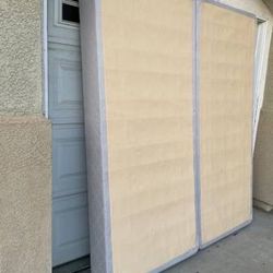 Quality California King Size Spring Box Dimensions: 83”x72” Thickness: 8.5 inches 