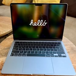 MacBook Air 13 inch M4, 16GB / 256GB, Silver