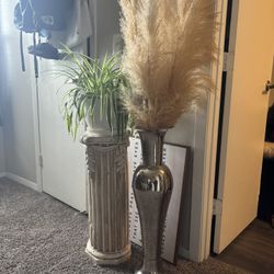 Vase With Pampas Grass