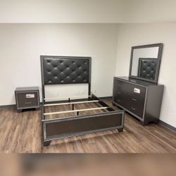 KAIA GRAY PANEL BEDROOM SET
Queen Bed, Dresser, Mirror, Nightstand