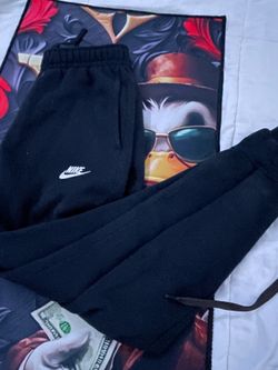 Nike sweatpants