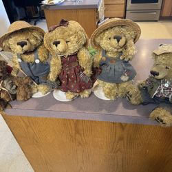 Teddy bears