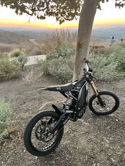 2025 surron lbx